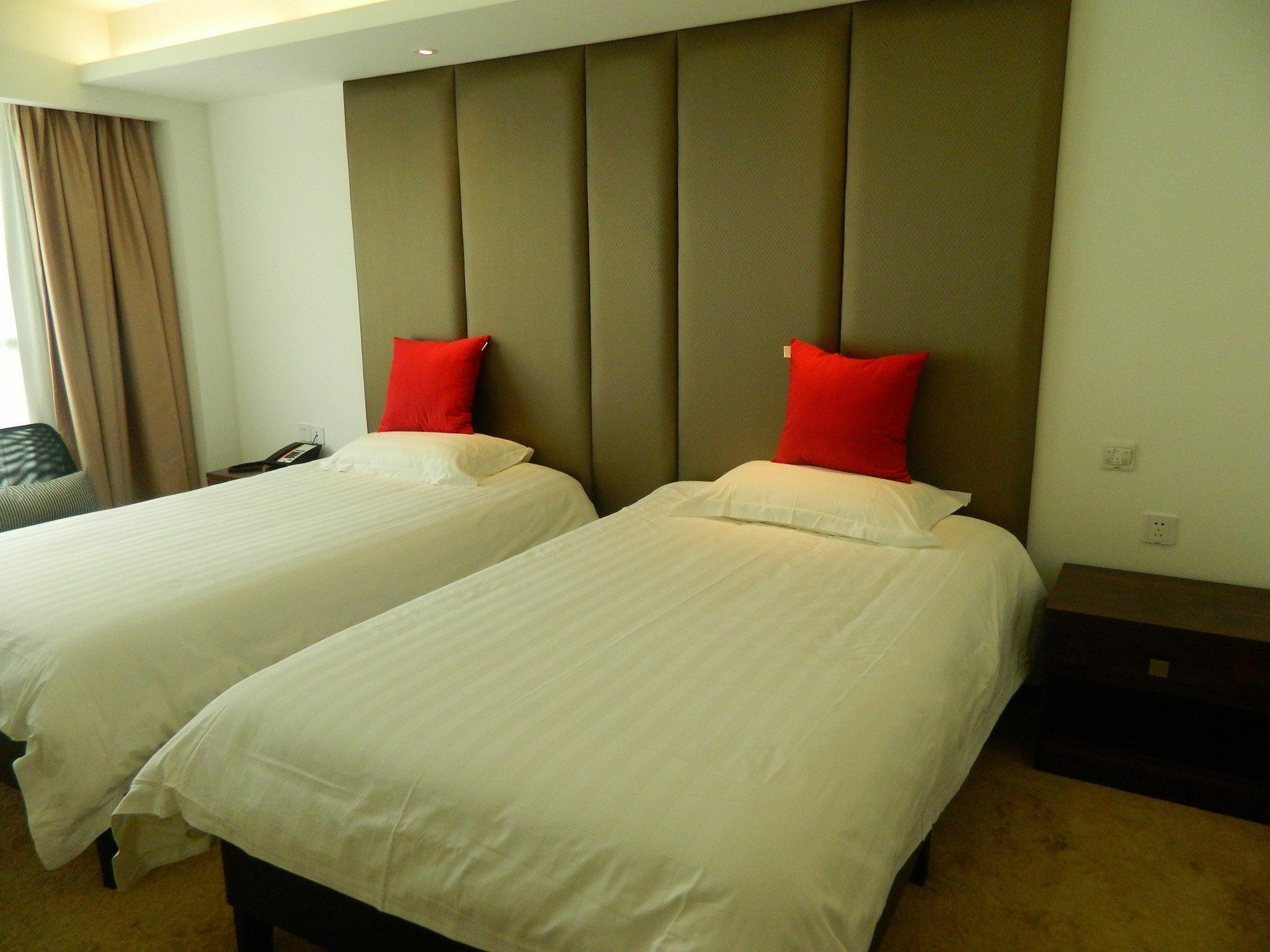 Coinfamily Hotel Шанхай Экстерьер фото